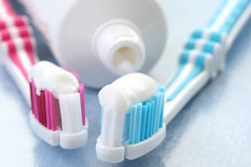 Most of the most popular and best-selling in the world, as well as the cheapest toothpastes contain either sodium fluoride.